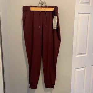 lululemon On The Fly Joggers